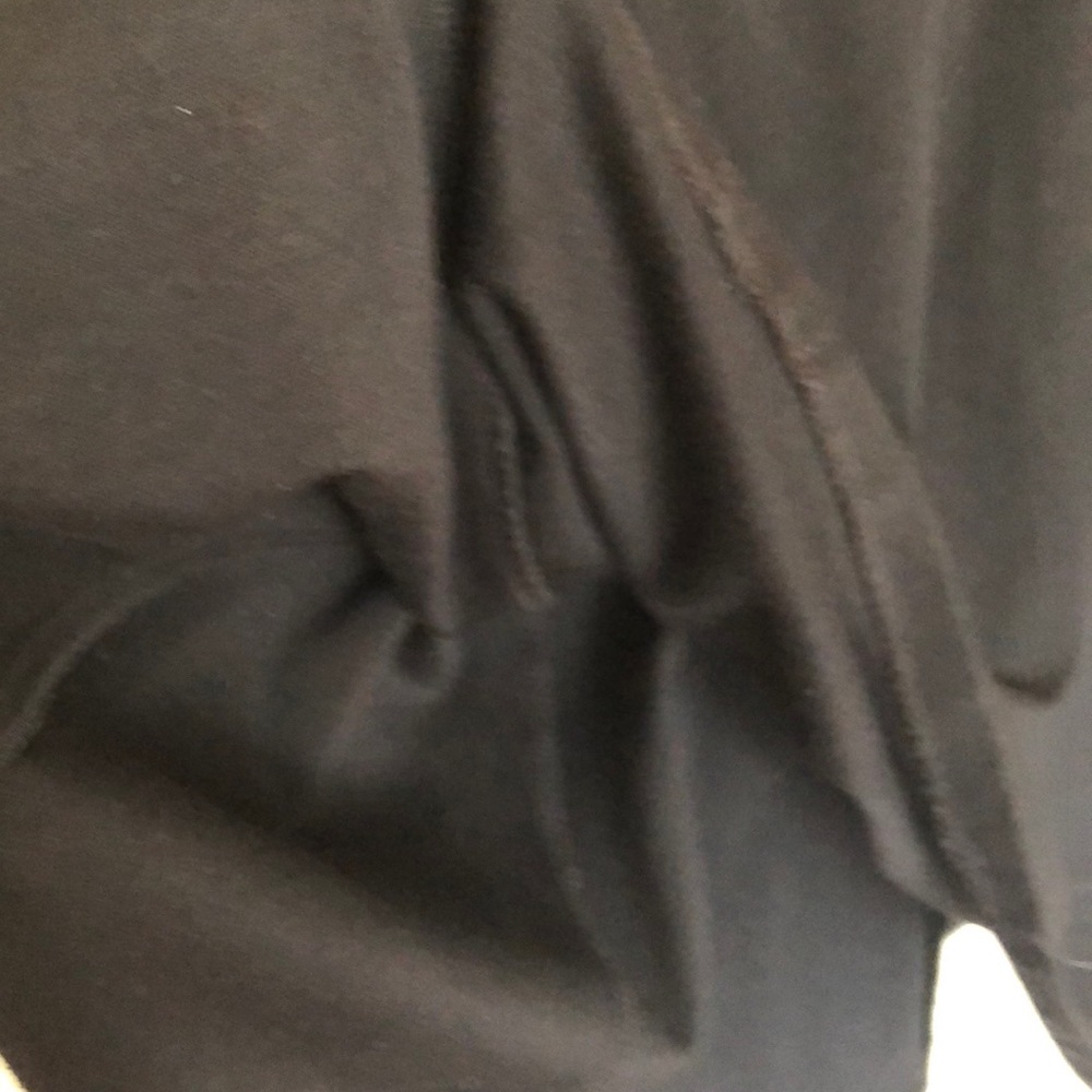 Black Dress - Picture 4 of 6